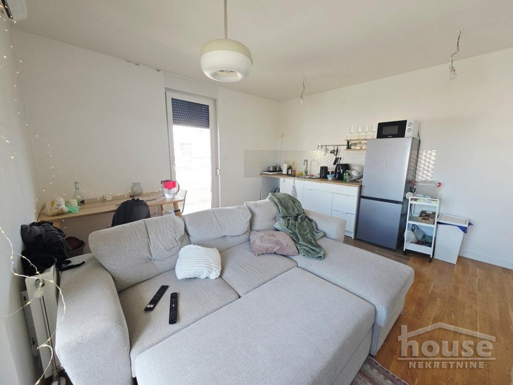 Slika 3 - Stan,NOVI SAD,BULEVAR PATRIJARHA PAVLA,kv: 65.00, € 165000, ID: 1065658