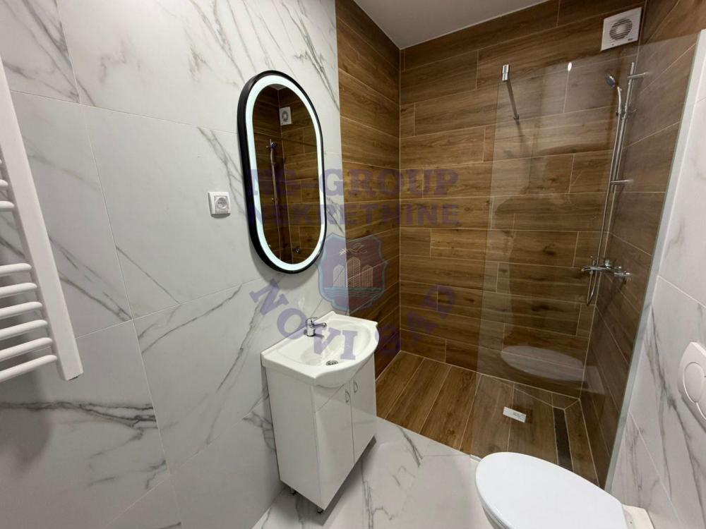 Slika 9 - Odličan dvosoban stan u Petrovaradinu!