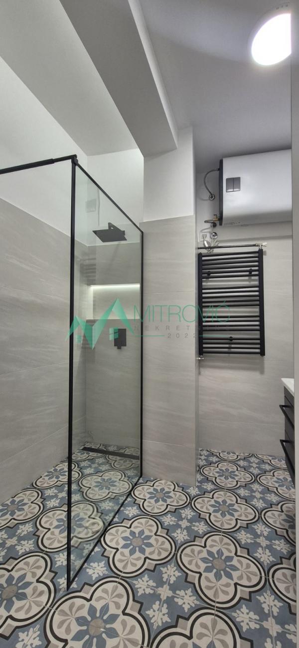 Slika 10 - Novi Sad, Centar - Kompletno renoviran Trosoban stan 75m2 u Centru Novog Sada 