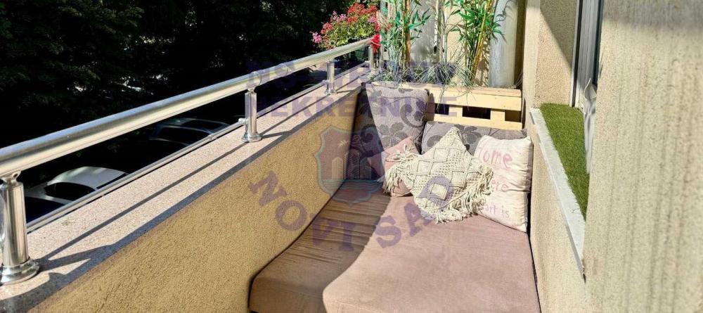 Slika 9 - Odličan trosoban stan na Limanu 3!