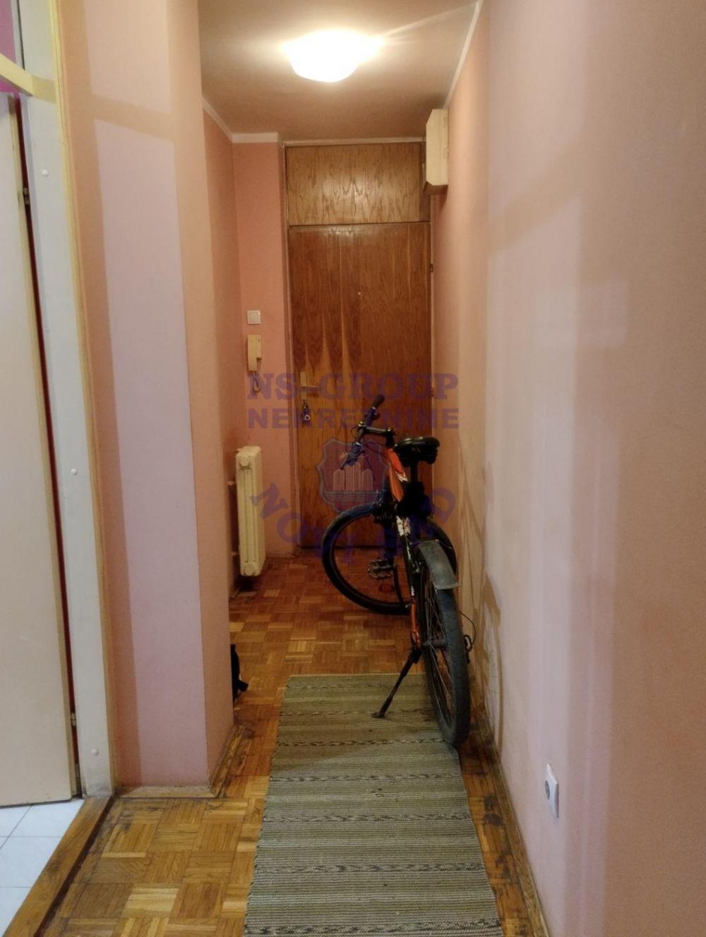 Slika 7 - Odličan stan - Šarengrad!