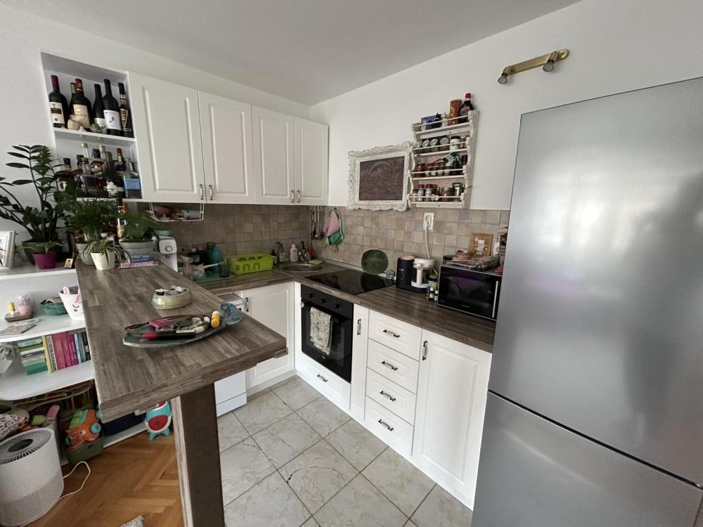 Slika 5 - Dvoiposoban, 55m2, Grbavica Novi Sad