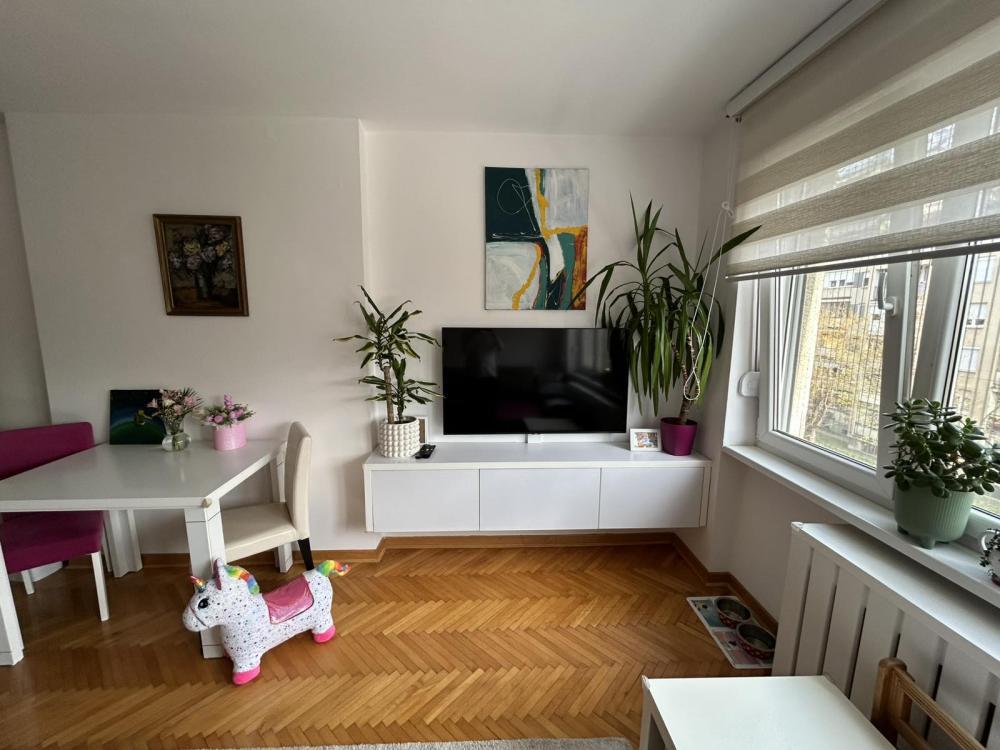 Glavna slika -Dvoiposoban, 55m2, Grbavica Novi Sad