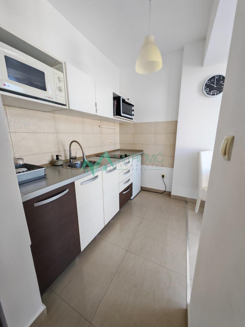 Slika 7 - Podbara, 24m2. Jednosoban namešten stan. 