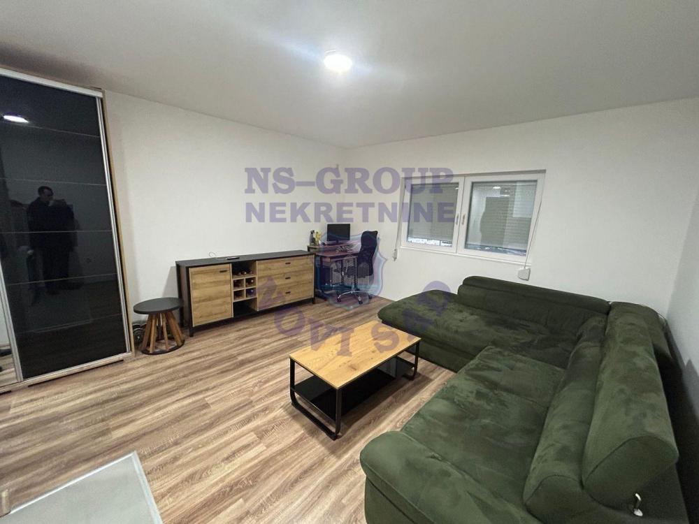 Slika 2 - Jednosoban, 28m2, Adice Novi Sad