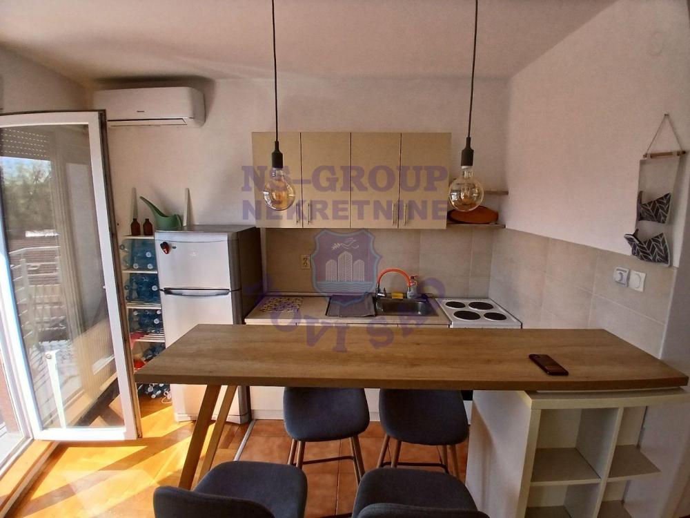 Slika 4 - Jednosoban, 34m2, Socijalno Novi Sad, sa terasom