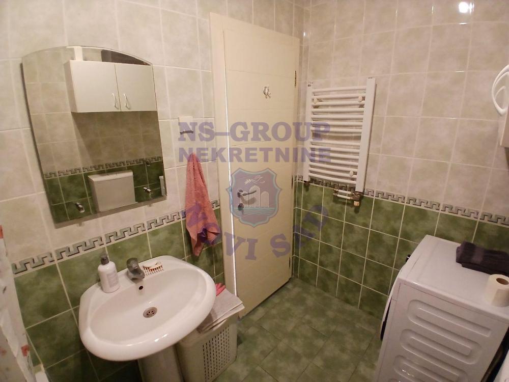 Slika 6 - Jednosoban, 34m2, Socijalno Novi Sad, sa terasom