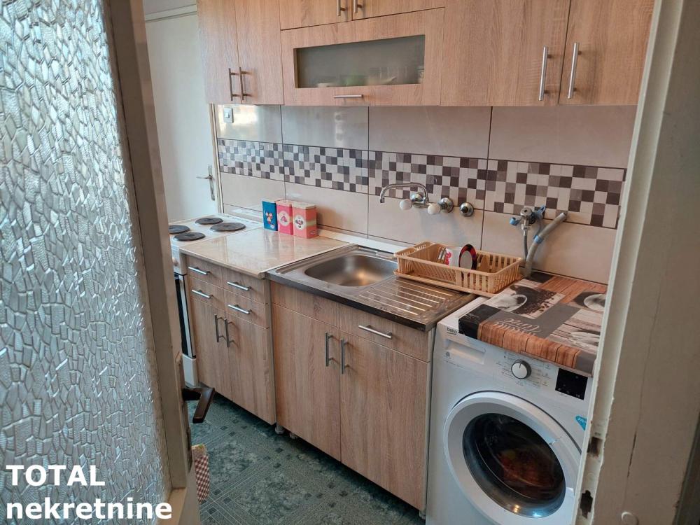 Slika 7 - Stan,PETROVARADIN,PETROVARADIN,kv: 53.00, € 114000, ID: 1101637