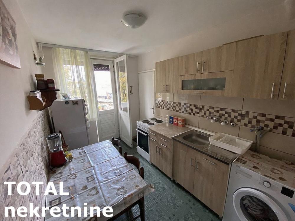 Slika 3 - Stan,PETROVARADIN,PETROVARADIN,kv: 53.00, € 114000, ID: 1101637