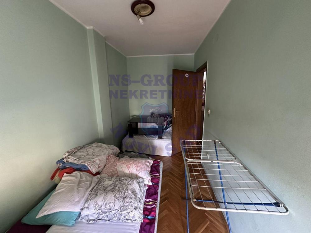 Slika 5 - Odlican trosoban stan na Novoj Detelinari!