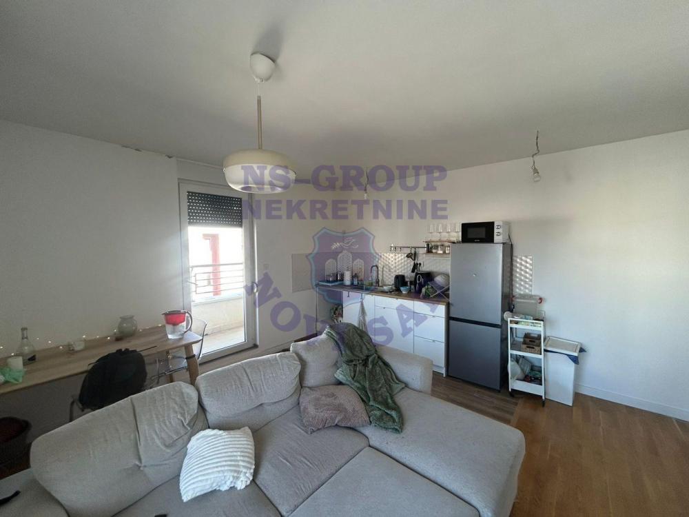 Slika 2 - TROSOBAN - BULEVAR PATRIJARHA PAVLA