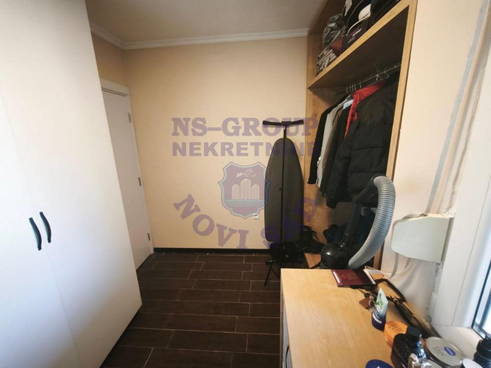 Slika 6 - Dvoiposoban renoviran stan na Satelitu 