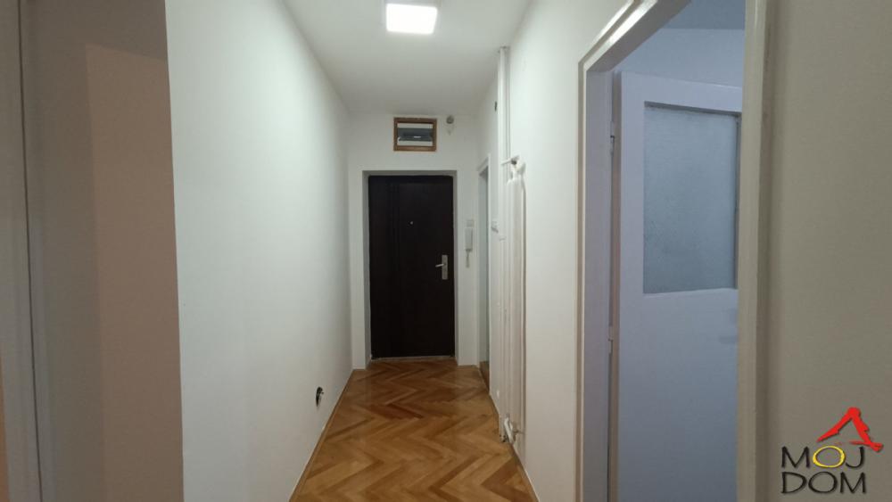 Slika 10 - Stan,NOVI SAD,STANICA,kv: 56, € 146260, ID: 1032091