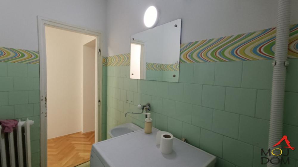 Slika 11 - Stan,NOVI SAD,STANICA,kv: 56, € 146260, ID: 1032091