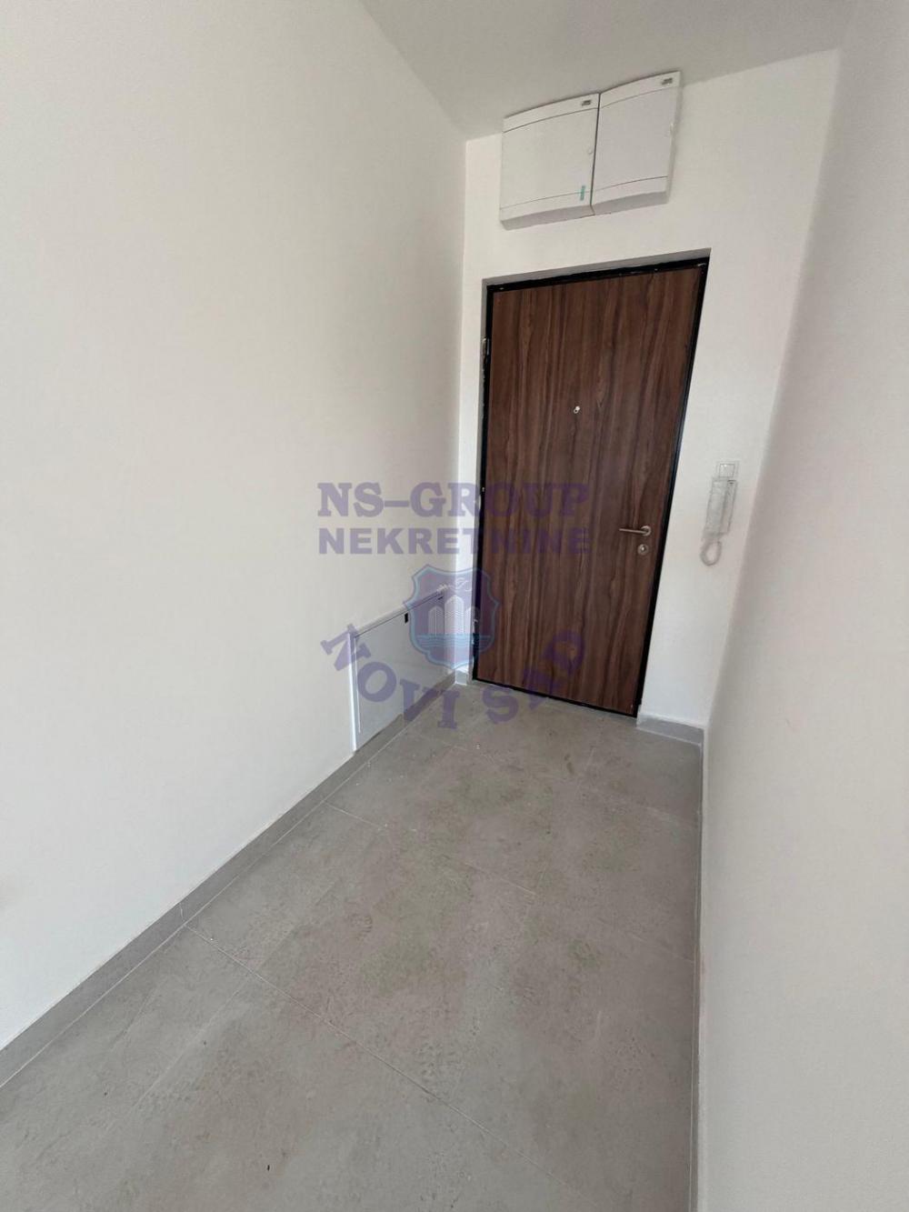 Slika 6 - Dvosoban, 66m2, Telep Novi Sad, sa terasom