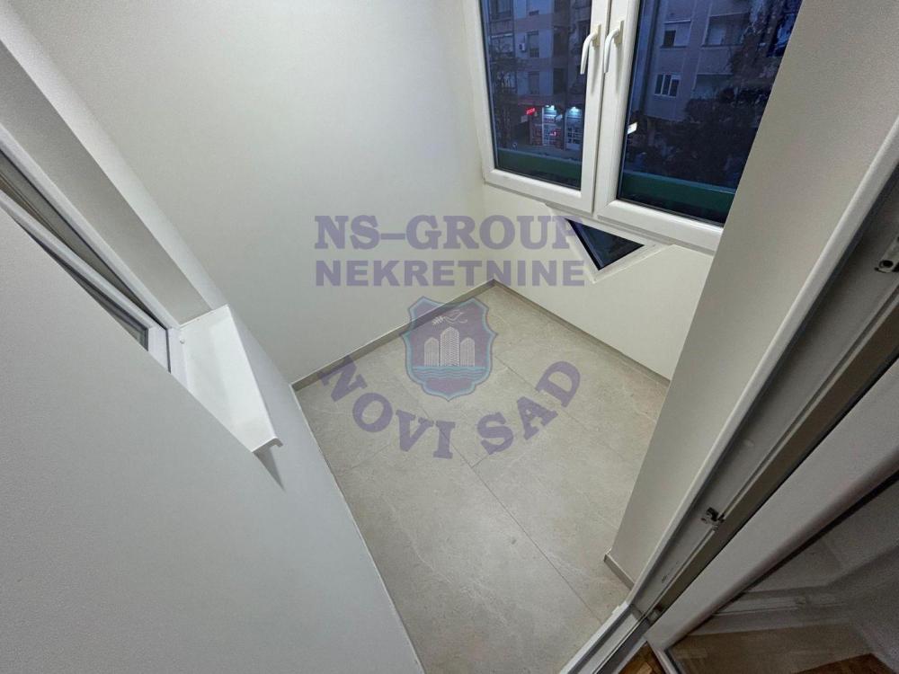 Slika 8 - Odlican dvosoban stan na potezu Cara Dusana!