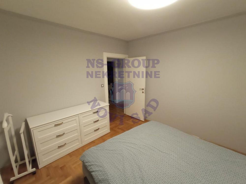 Slika 6 - Odlican cetvorosoban stan na Telepu!