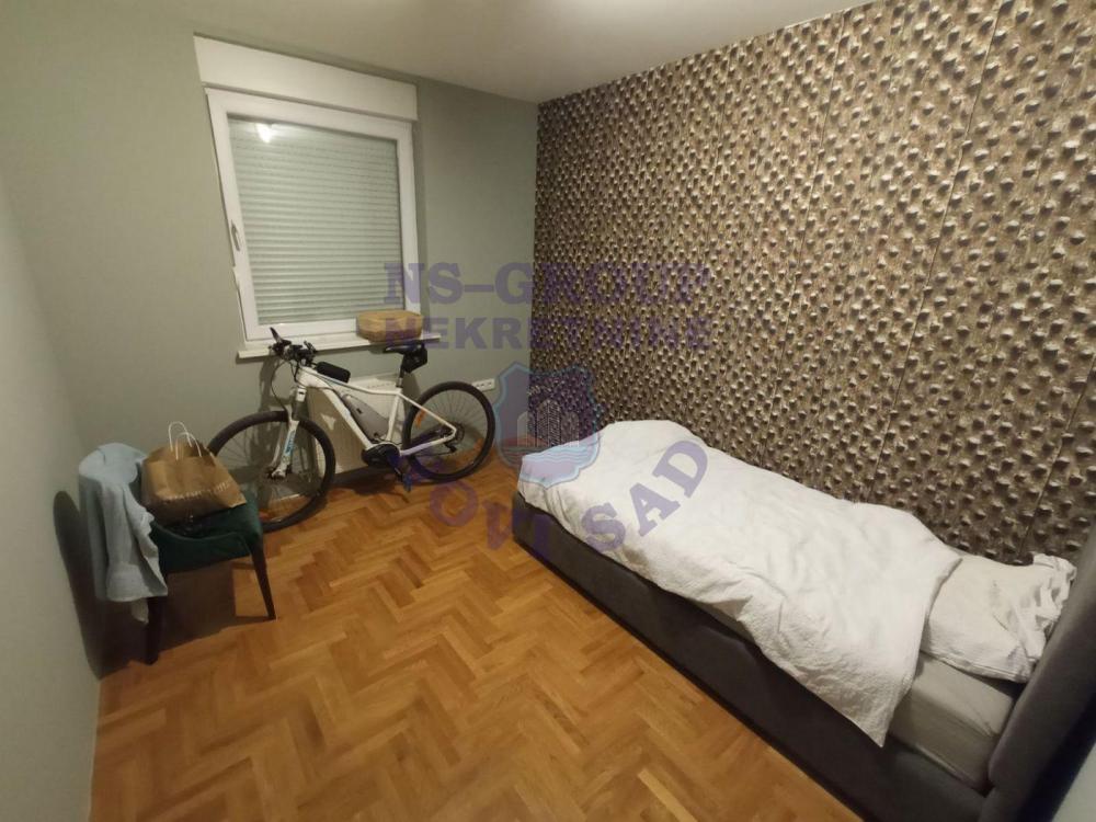 Slika 7 - Odlican cetvorosoban stan na Telepu!