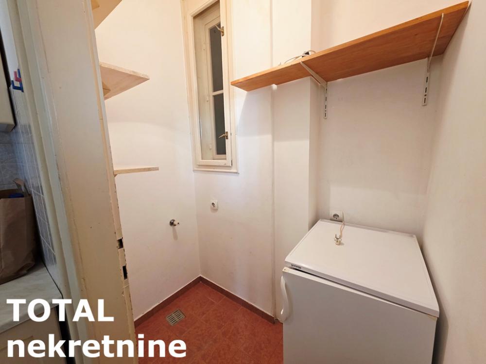 Slika 5 - Stan,NOVI SAD,CENTAR,kv: 72.00, € 206000, ID: 1102516