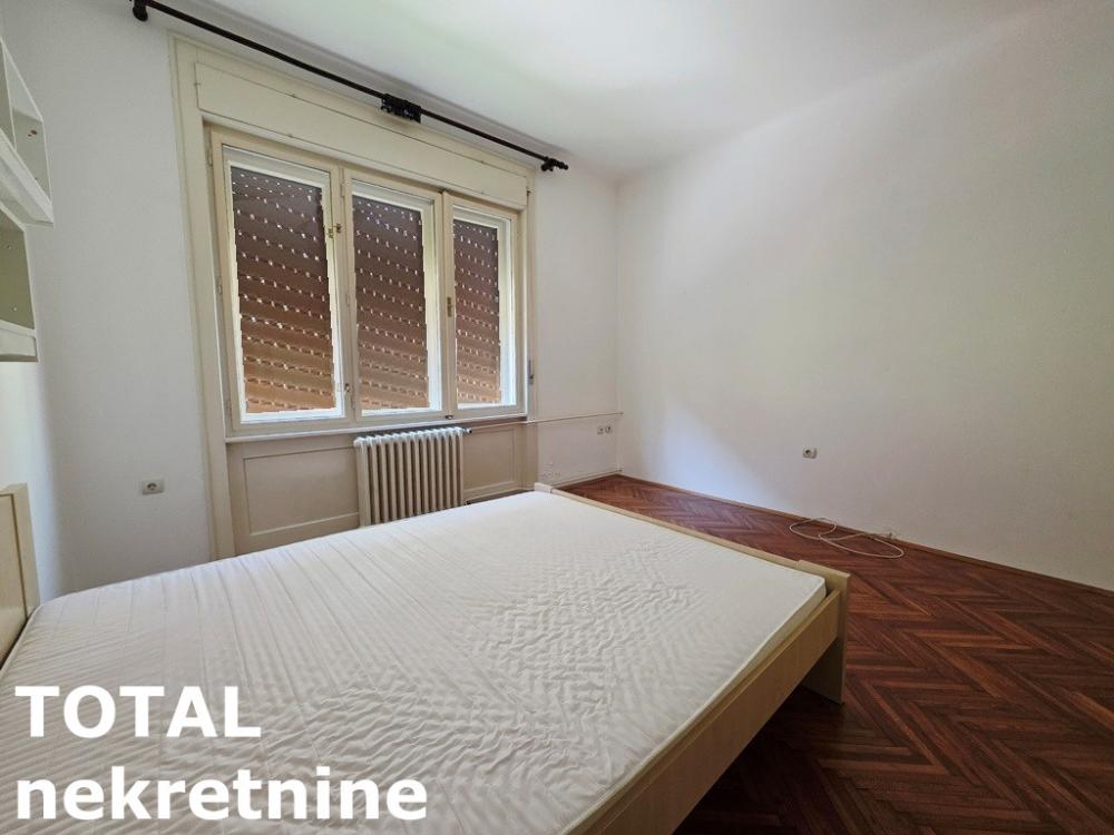 Slika 7 - Stan,NOVI SAD,CENTAR,kv: 72.00, € 206000, ID: 1102516