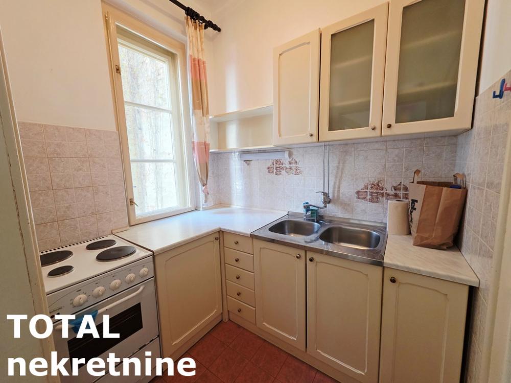 Slika 3 - Stan,NOVI SAD,CENTAR,kv: 72.00, € 206000, ID: 1102516