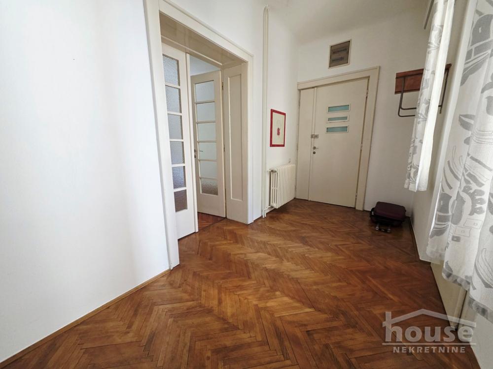 Slika 11 - Stan,NOVI SAD,CENTAR,kv: 72.00, € 206000, ID: 1065668