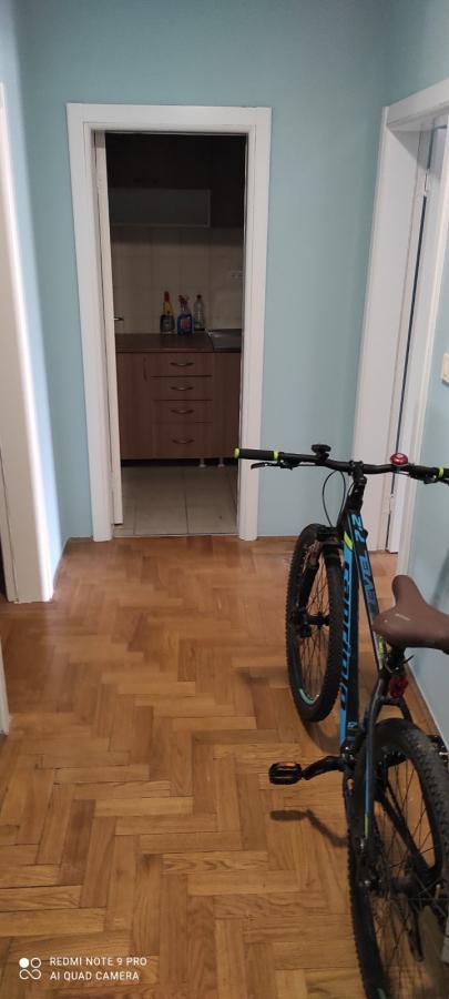 Slika 8 - Trosoban stan Centar-Spens