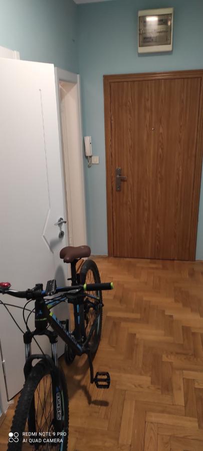 Slika 7 - Trosoban stan Centar-Spens