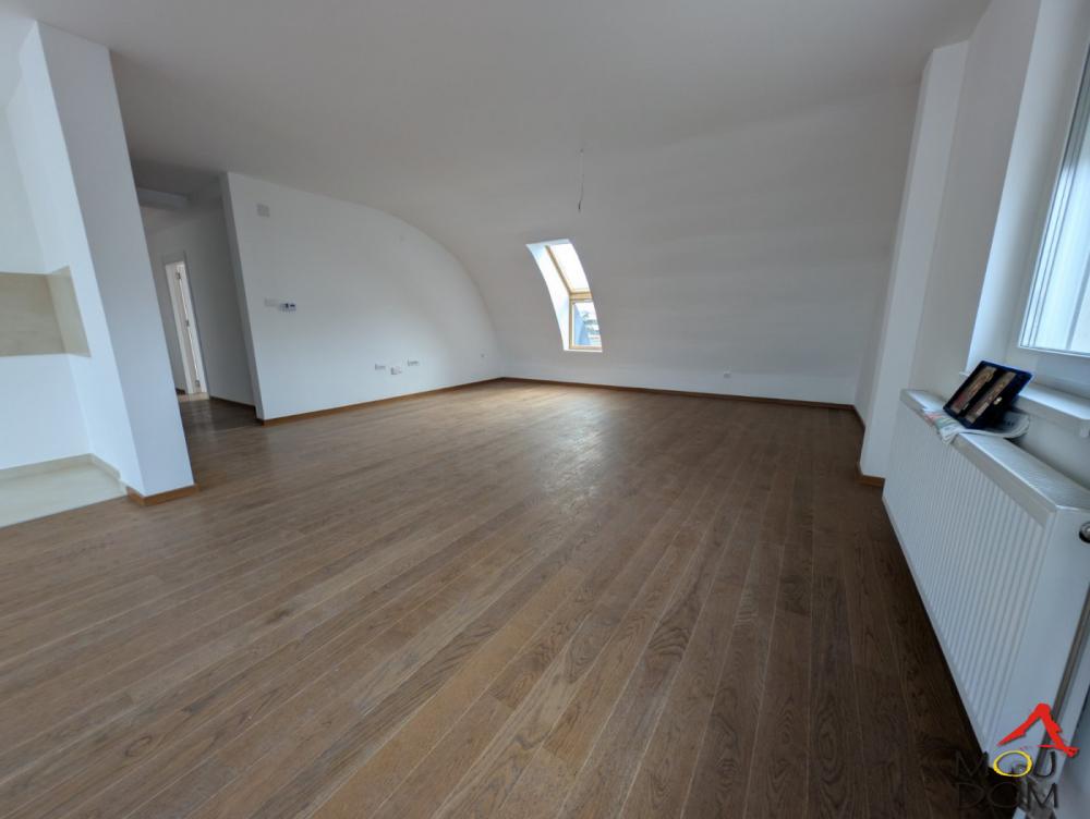 Slika 4 - Stan,NOVI SAD,TELEP,kv: 207, € 362500, ID: 1029259