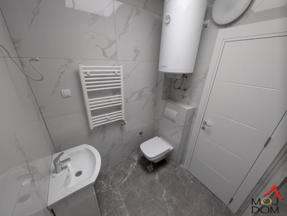 Slika 10 - Stan,NOVI SAD,TELEP,kv: 207, € 362500, ID: 1029259