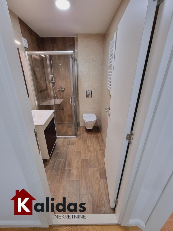 Slika 11 - Stan,NOVI SAD,TELEP,kv: 63, € 169950, ID: 1008701