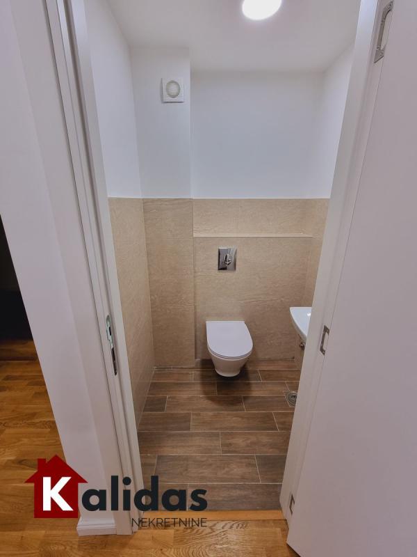 Slika 9 - Stan,NOVI SAD,TELEP,kv: 63, € 169950, ID: 1008701