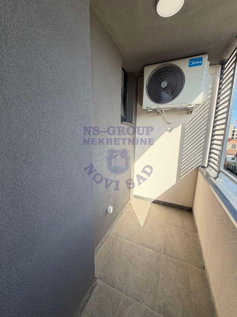 Slika 3 - Trosoban, 66m2, Telep Novi Sad, sa terasom