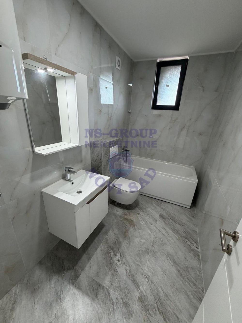 Slika 8 - Trosoban, 66m2, Telep Novi Sad, sa terasom