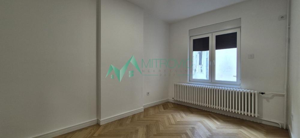 Slika 10 - Novi Sad, Centar - Kompletno renoviran Trosoban stan 85m2 u Centru Novog Sada 