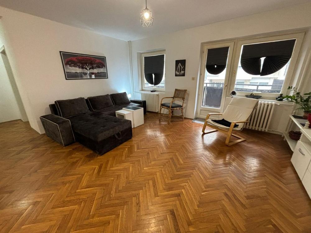 Glavna slika -Stan,NOVI SAD,BULEVAR,kv: 63.00, € 149350, ID: 1059337