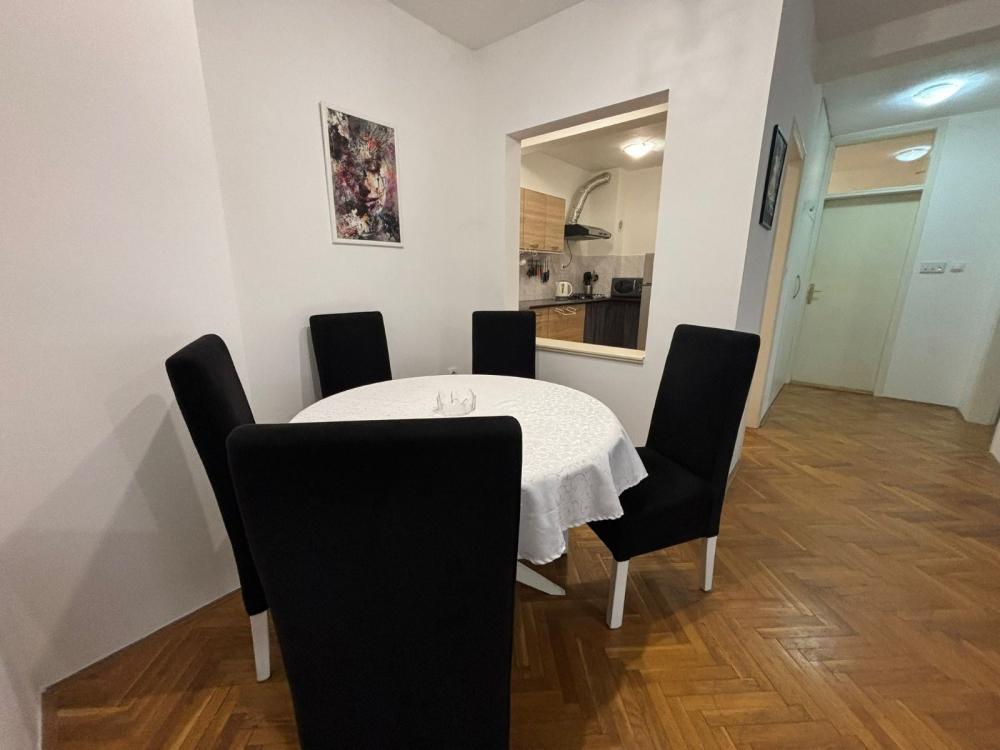 Slika 4 - Stan,NOVI SAD,BULEVAR,kv: 63.00, € 149350, ID: 1059337