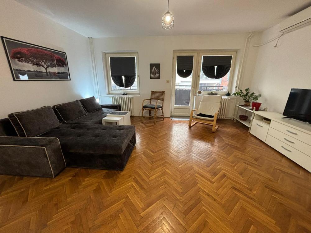 Slika 2 - Stan,NOVI SAD,BULEVAR,kv: 63.00, € 149350, ID: 1059337