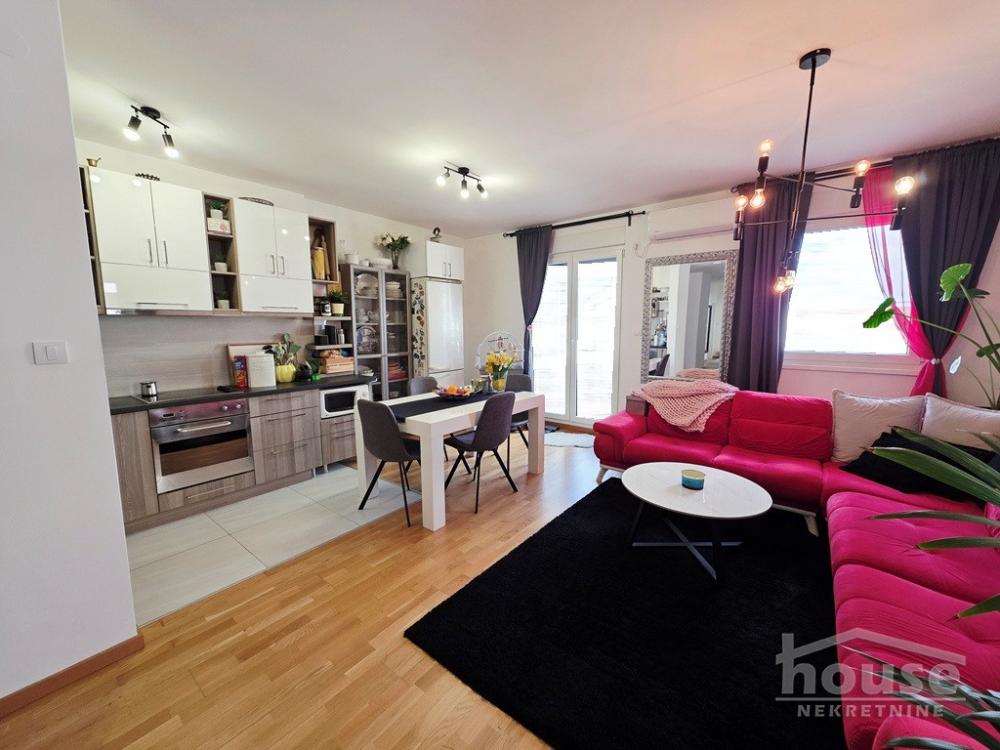 Slika 4 - Stan,NOVI SAD,LIPOV GAJ,kv: 72.00, € 151200, ID: 1065667