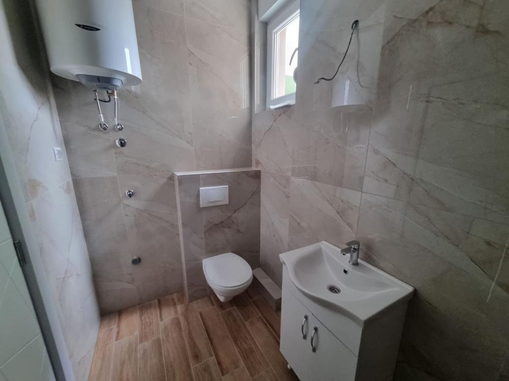 Slika 7 - Veternička rampa - ODLIČNA GARSONJERA 26m2