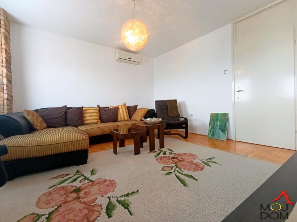 Slika 1 - Stan,NOVI SAD,BULEVAR,kv: 51, € 152450, ID: 1032083