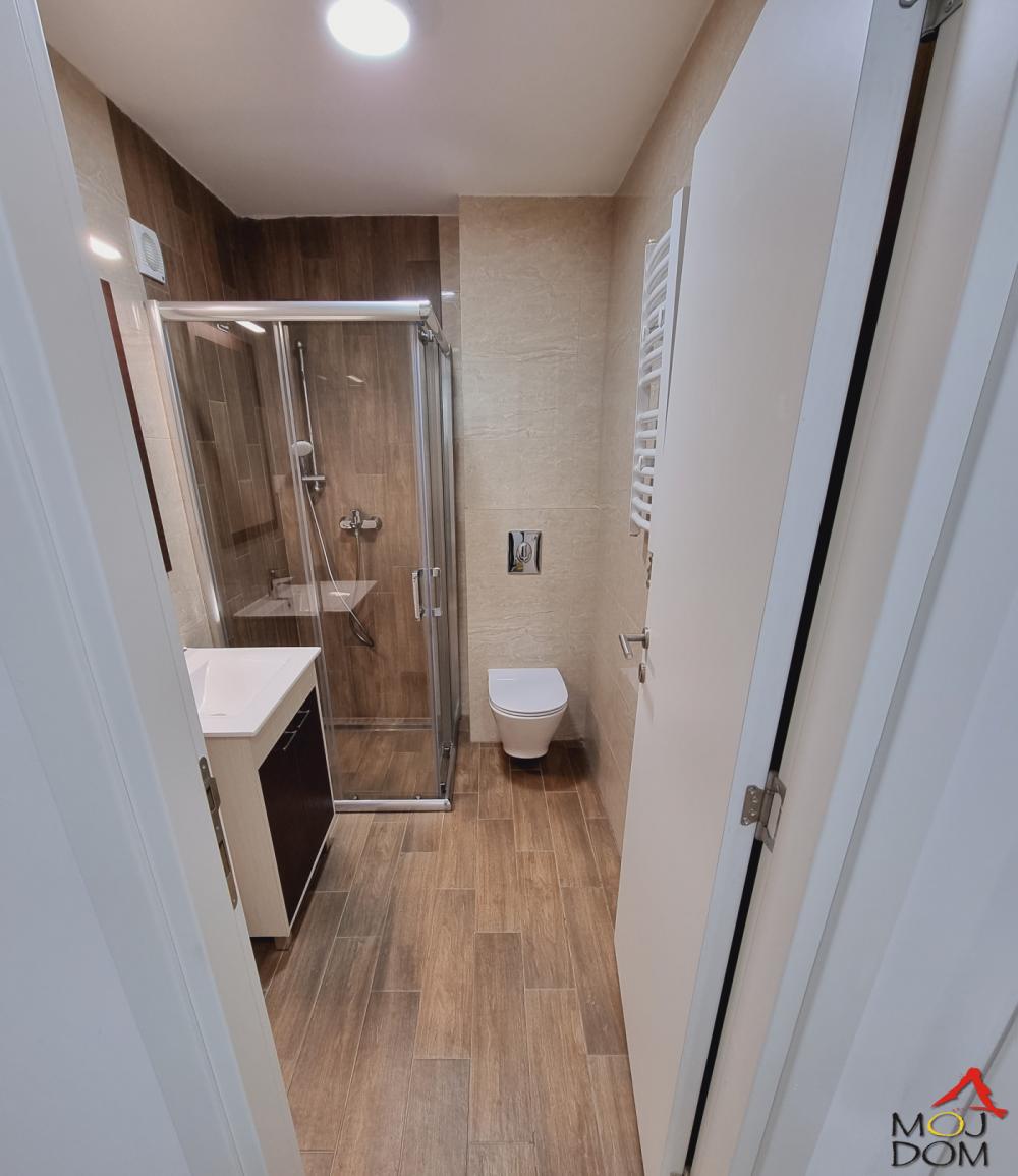 Slika 9 - Stan,NOVI SAD,SOMBORSKI BULEVAR,kv: 63, € 169950, ID: 1032095