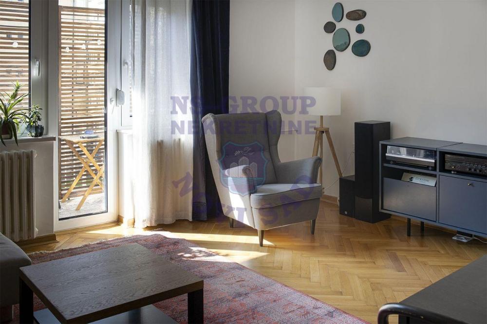 Slika 2 - 567208-Komforan trosoban stan- Kej!