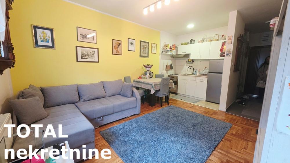 Slika 2 - Stan,PETROVARADIN,PETROVARADIN,kv: 39.00, € 115000, ID: 1102521