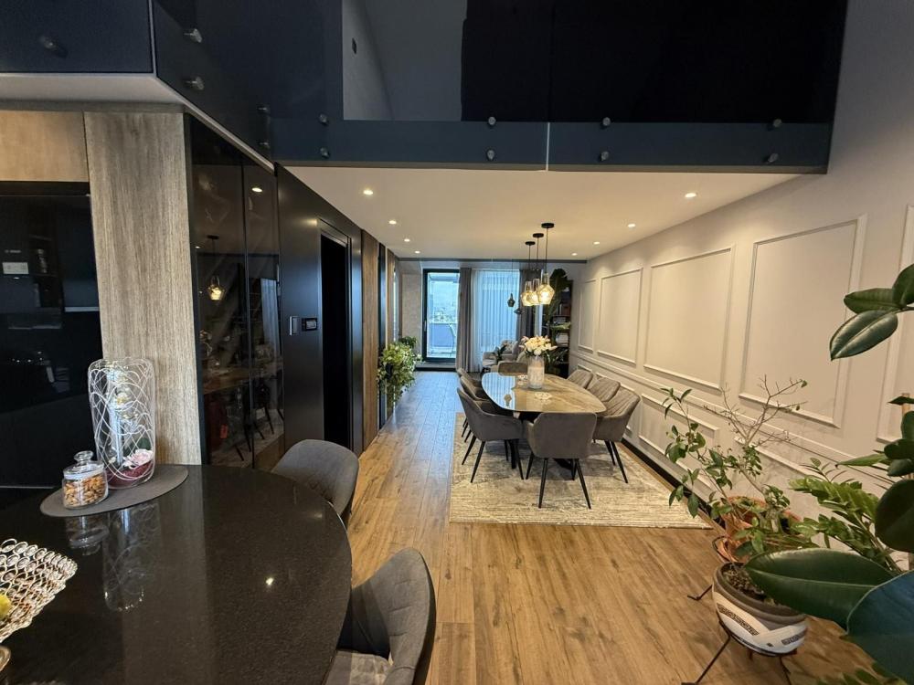 Slika 4 - Četvorosoban, 167m2, Sajmište Novi Sad, sa terasom, ima lift