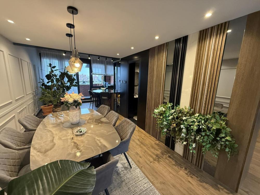 Glavna slika -Četvorosoban, 167m2, Sajmište Novi Sad, sa terasom, ima lift