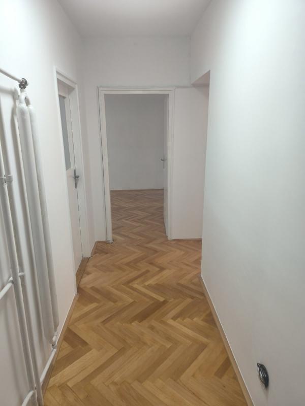 Slika 9 - Stan,NOVI SAD,ŽELEZNIČKA STANICA,kv: 56.00, € 146300, ID: 1059331