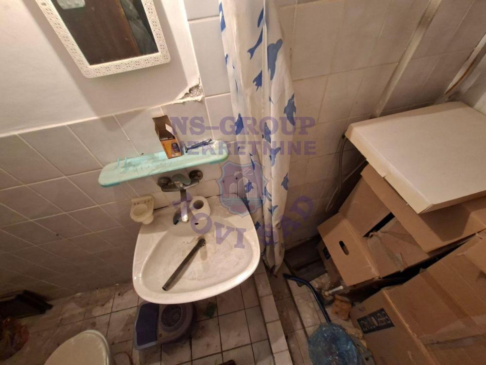 Slika 8 - Odličan dvorišni stan na Podbari!