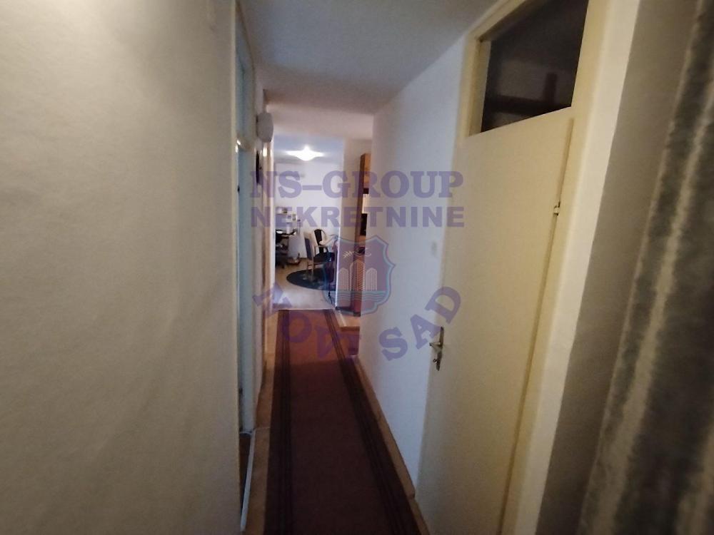 Slika 6 - Odličan trosoban stan na Limanu 4!