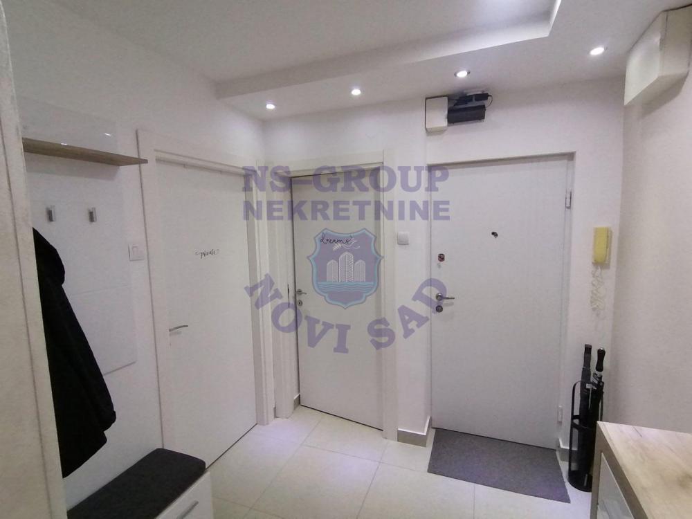 Slika 4 - Odličan dvoiposoban stan na Staroj Detelinari!